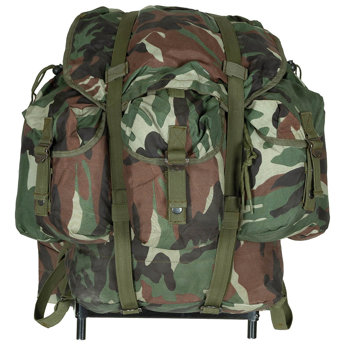 Türk. Rucksack, tarn, gebr.,Metallgestell