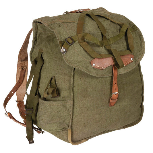 Rumän. Rucksack, oliv,neuw., mit Lagerspuren